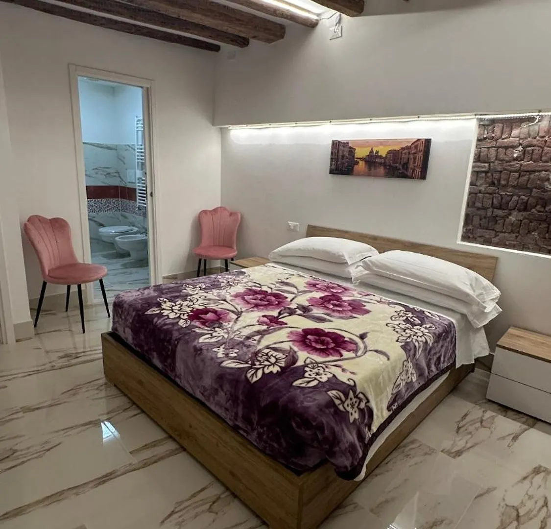 Ca Lucia Canal View Venedik 0*,  İtalya